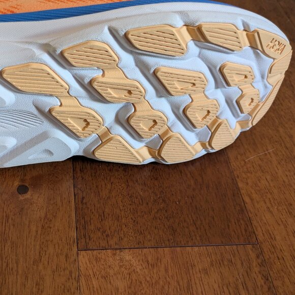 Hoka Clifton 9 Running Shoes - Picture 6 of 6